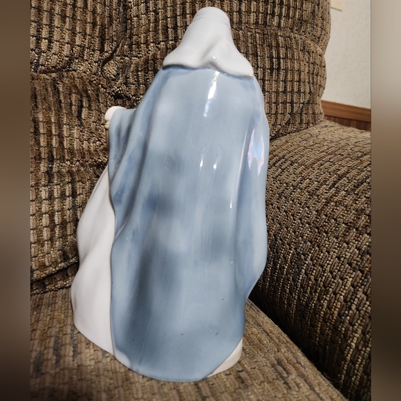Nativity Scene Ceramic Figure Jesus Mary Joseph Glossy 10in Beautiful - Picture 3 of 9